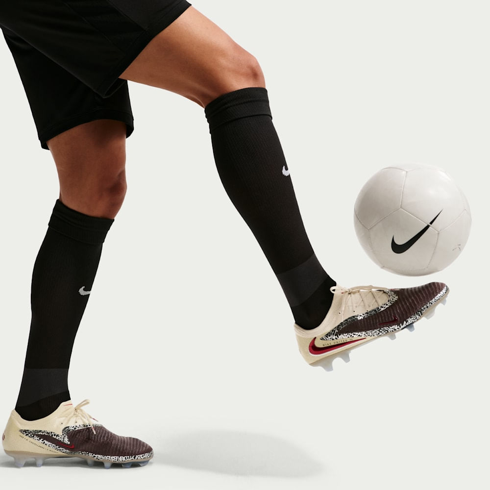 Guayos de fútbol para hombre en rojo · IO8444-661 - vista 11