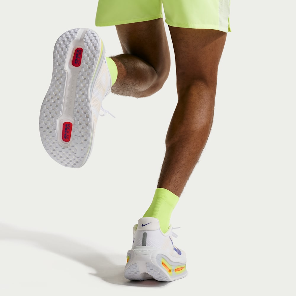 Tenis para correr para hombre en blanco · HQ2050-101 - vista 9
