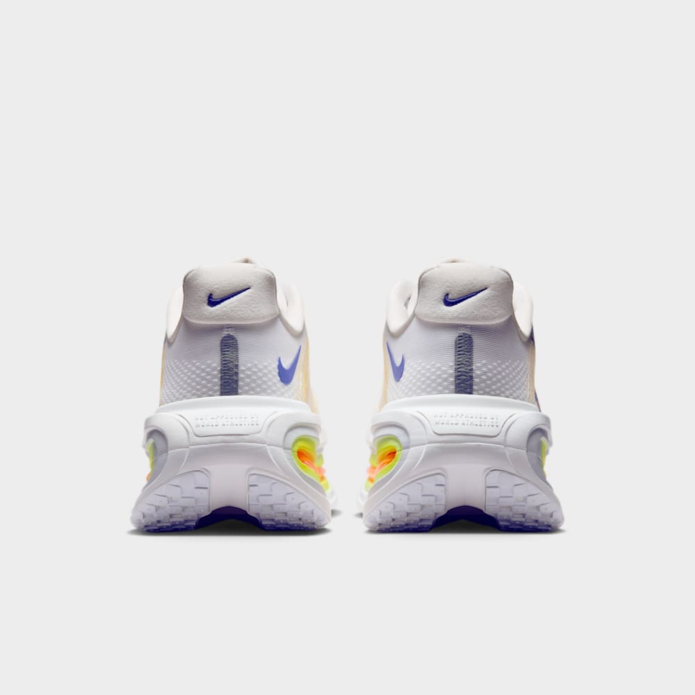 Tenis para correr para hombre en blanco · HQ2050-101 - vista 6