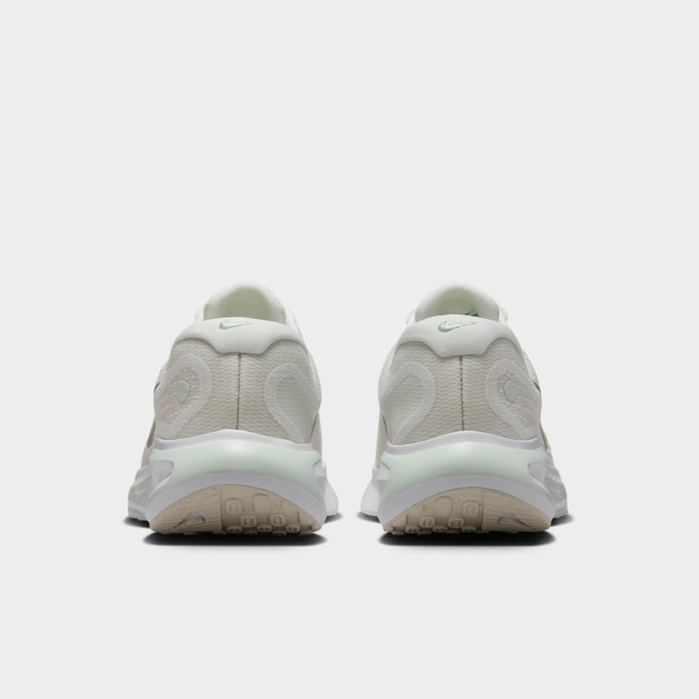 Tenis para correr para mujer en blanco · FJ7765-122 - vista 6