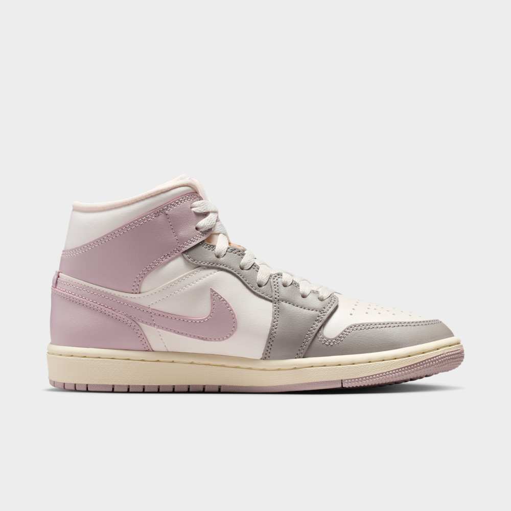 Tenis casual para mujer en blanco · BQ6472-122 - vista 3