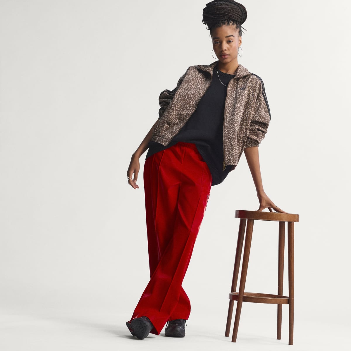 Chaqueta deportiva para mujer color tono neutro - vista 8