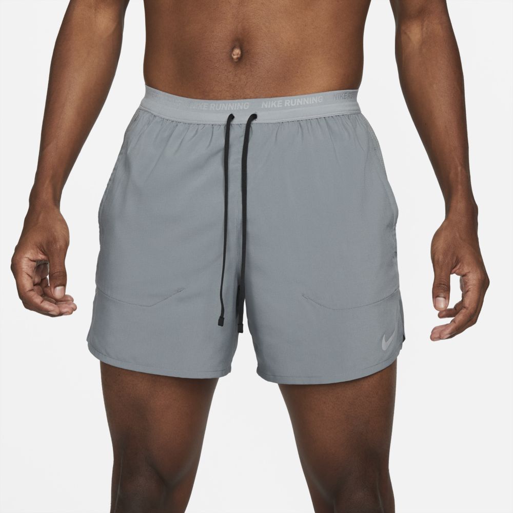 Shorts y Pantalonetas para correr para hombre en gris · DM4755-084 - vista 2