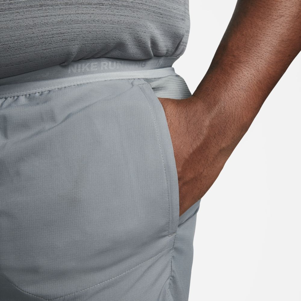 Shorts y Pantalonetas para correr para hombre en gris · DM4755-084 - vista 12