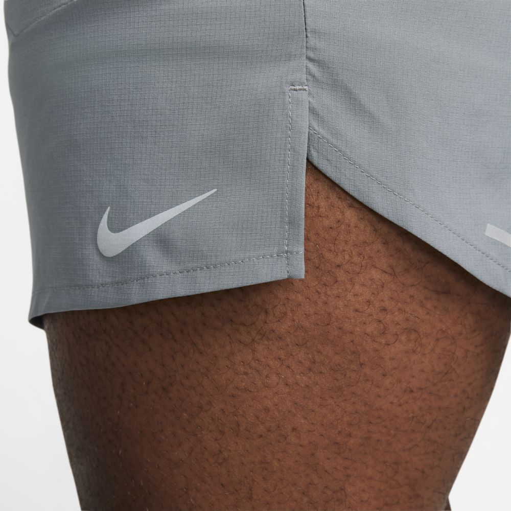 Shorts y Pantalonetas para correr para hombre en gris · DM4755-084 - vista 13