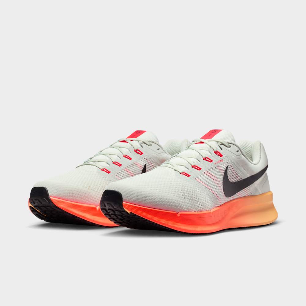 Tenis para correr para hombre en gris · DR2695-017 - vista 5
