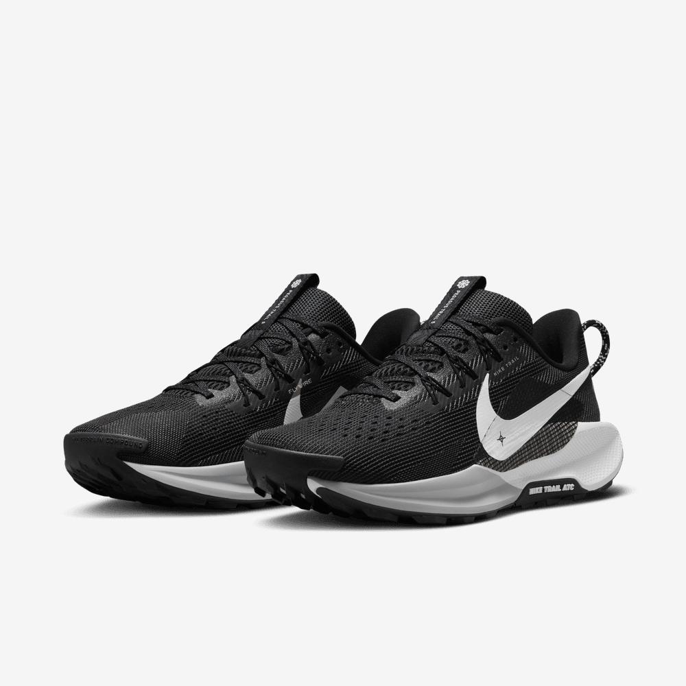 Tenis para correr para mujer en negro · DV3865-001 - vista 5