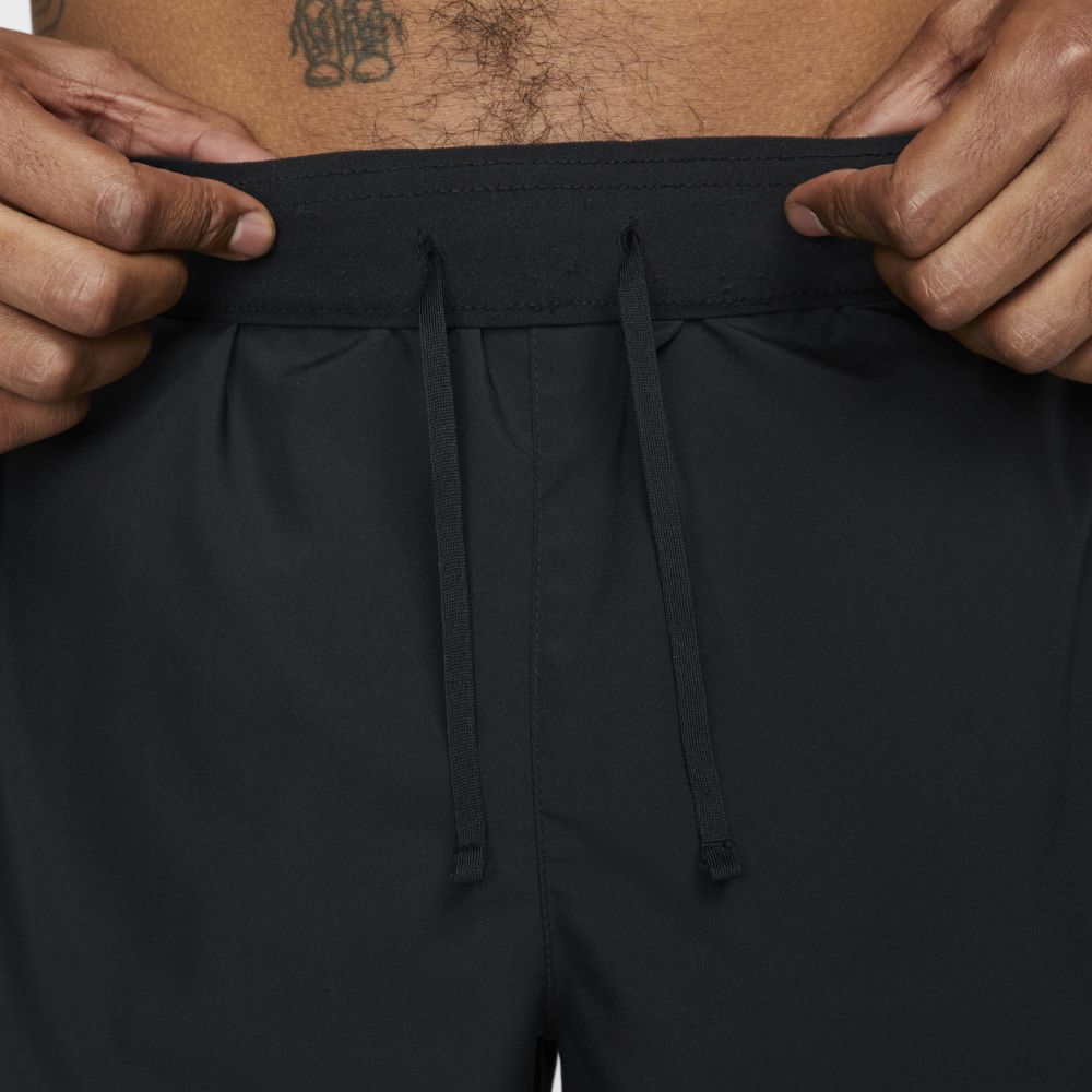 Shorts y Pantalonetas para correr para hombre en negro · DV9344-010 - vista 5