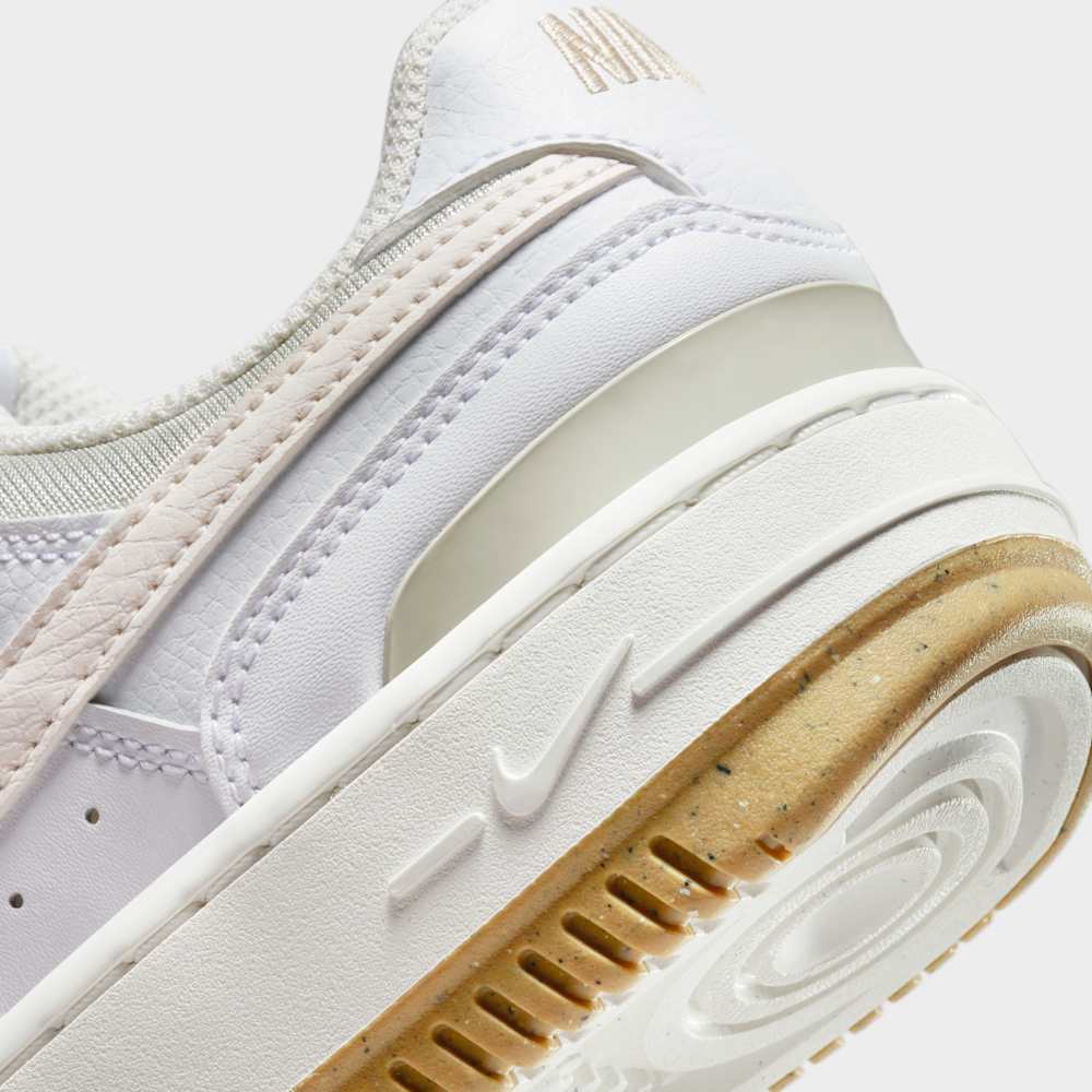 Tenis casual para mujer en blanco · DX9176-103 - vista 17