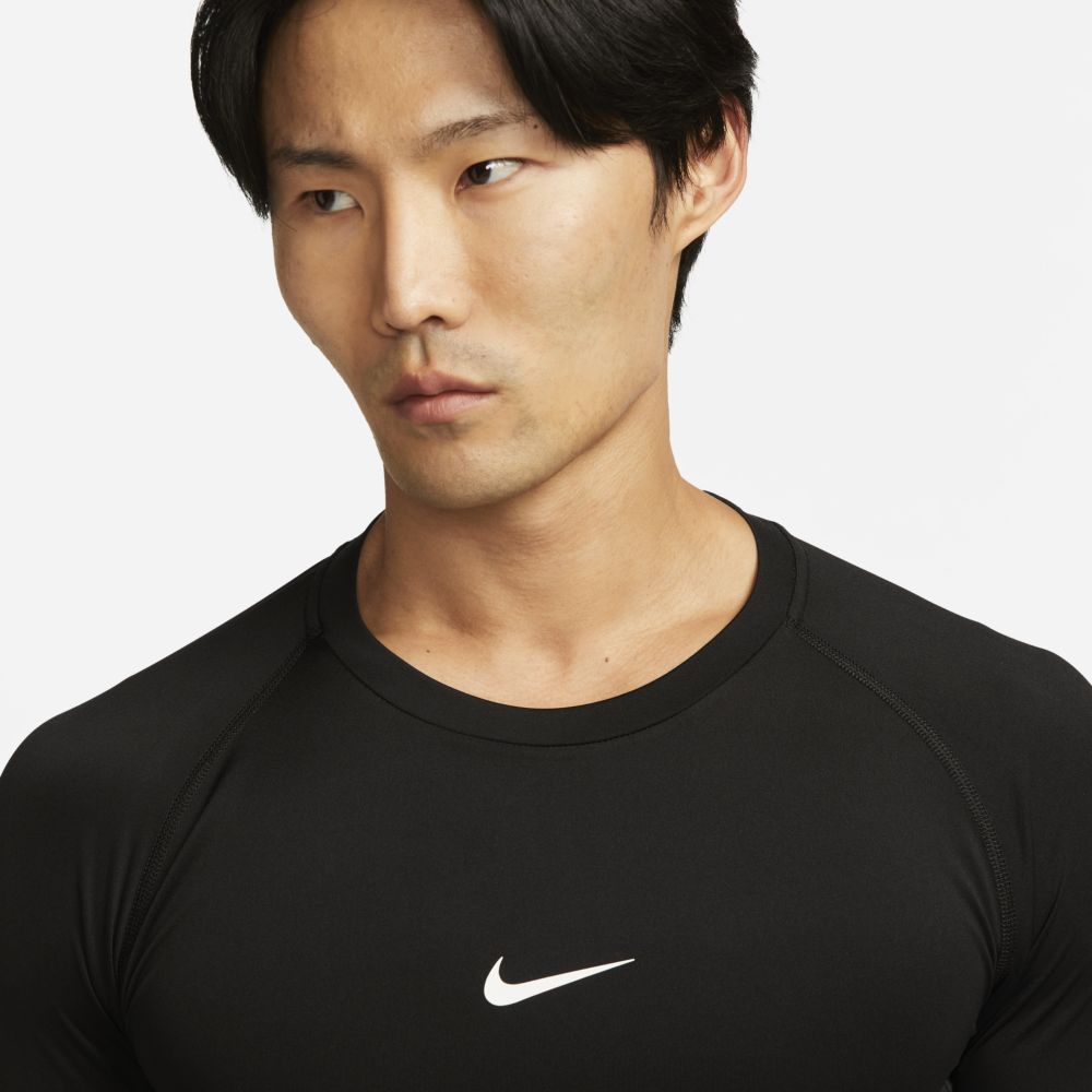 Camisetas y esqueletos para entrenamiento para hombre en negro · FB7919-010 - vista 3