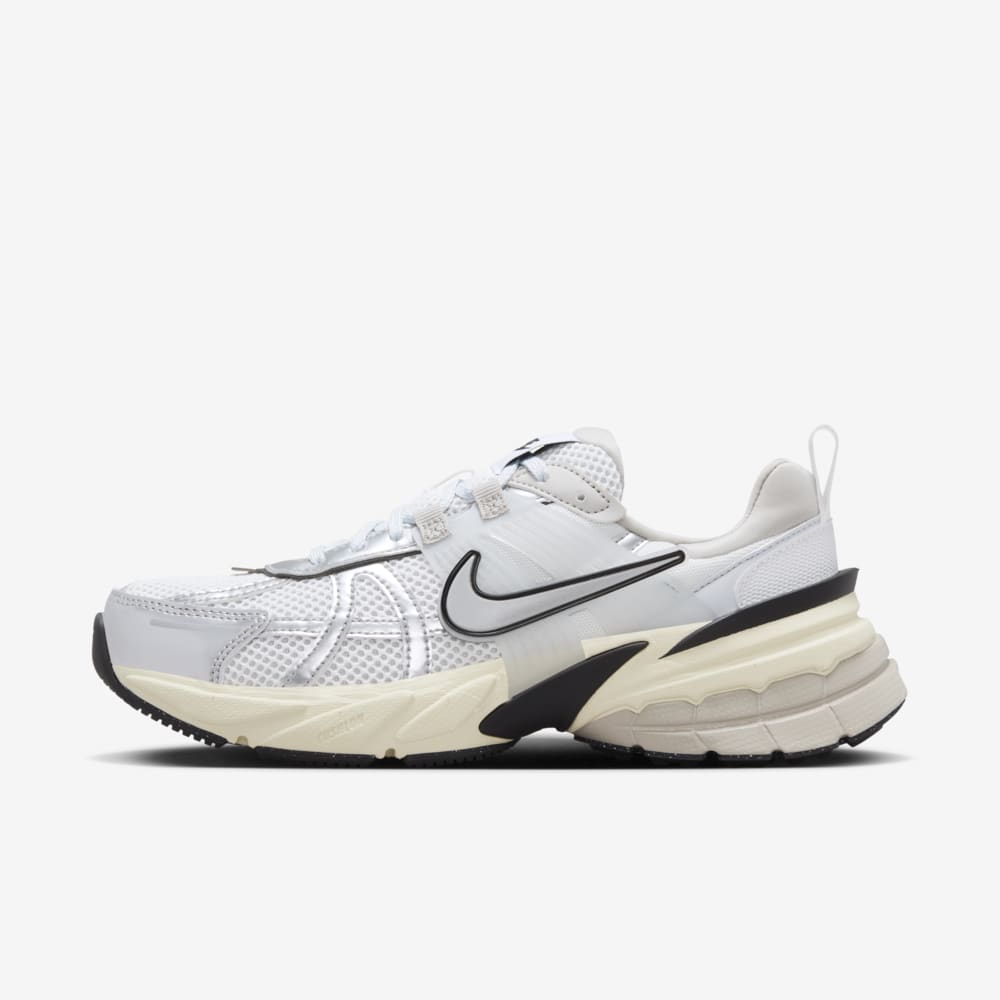 Tenis casual para mujer en blanco · FD0736-100 - vista 1