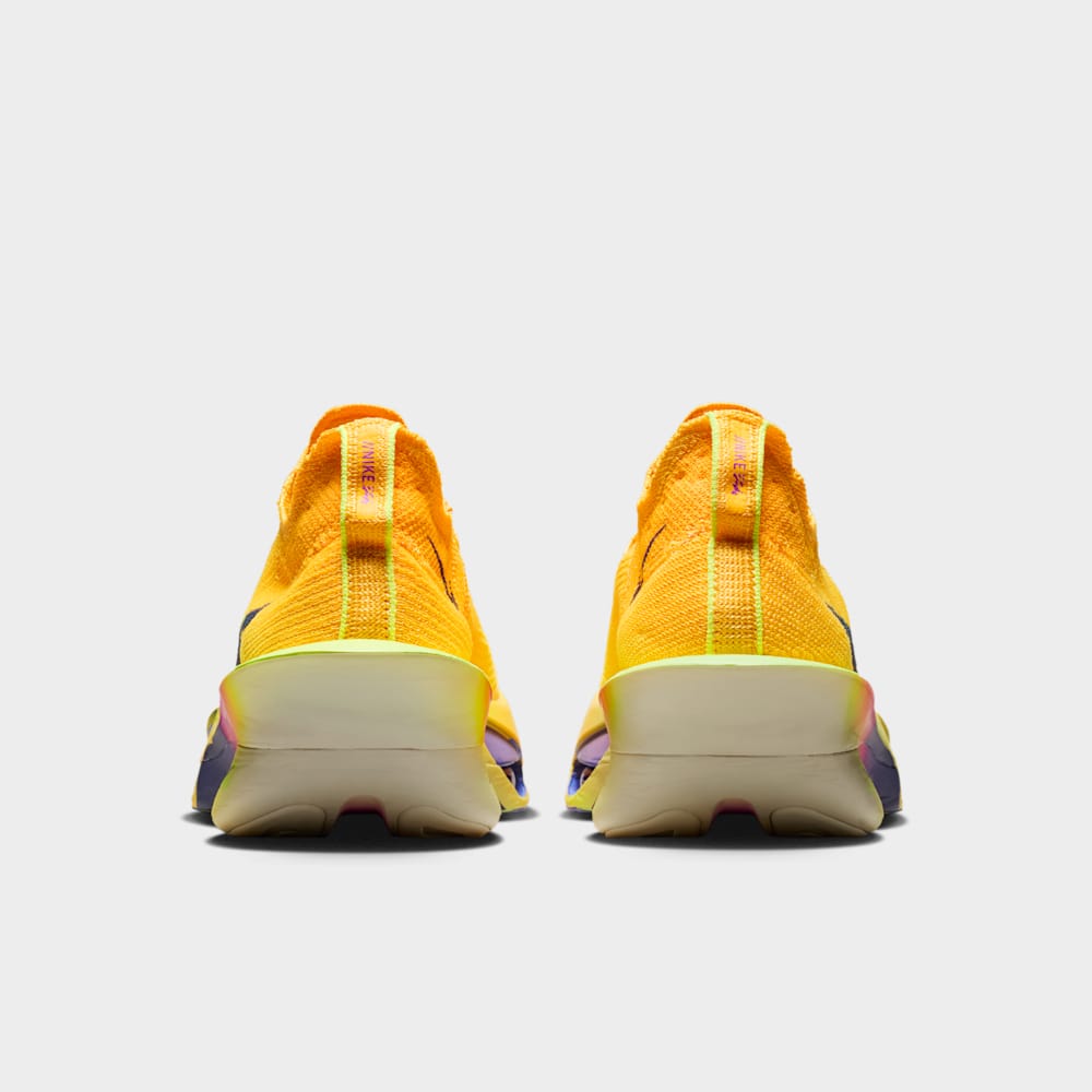 Tenis para correr para hombre en amarillo · FD8311-800 - vista 6
