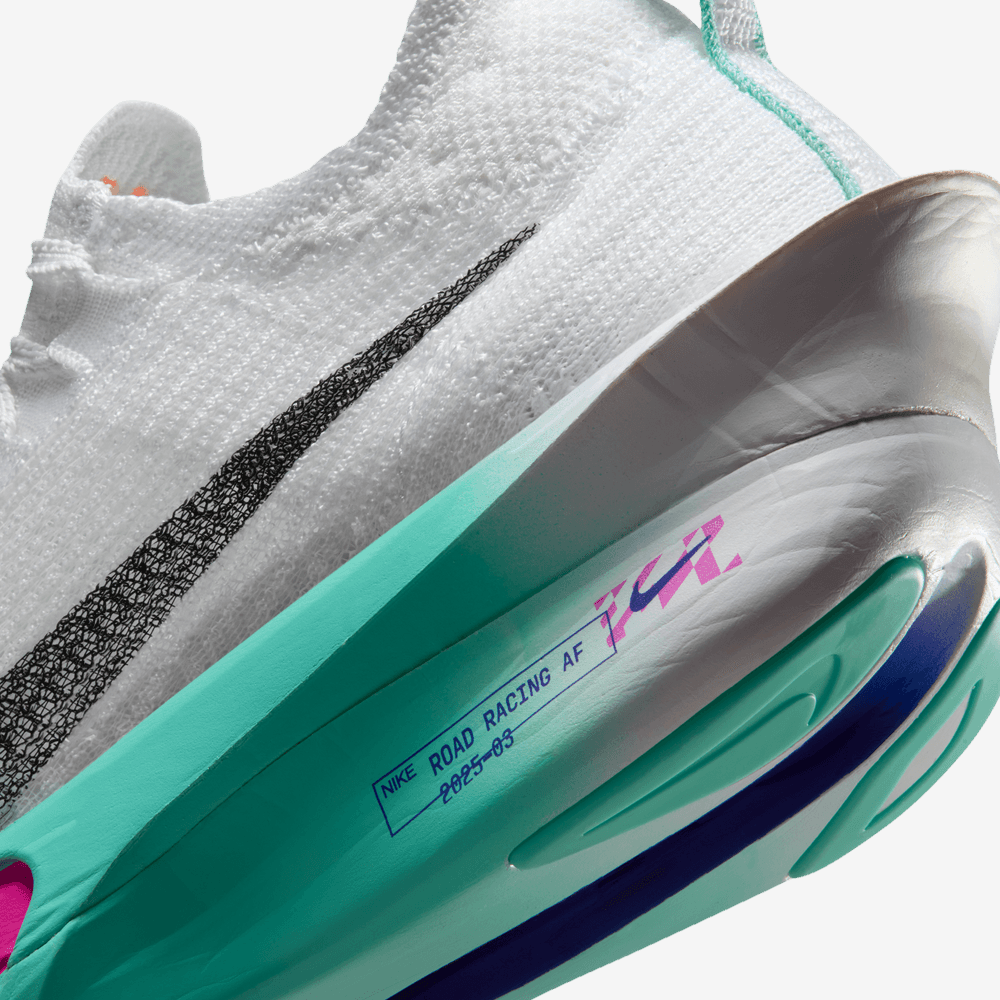 Tenis para correr para mujer en blanco · FD8315-104 - vista 9