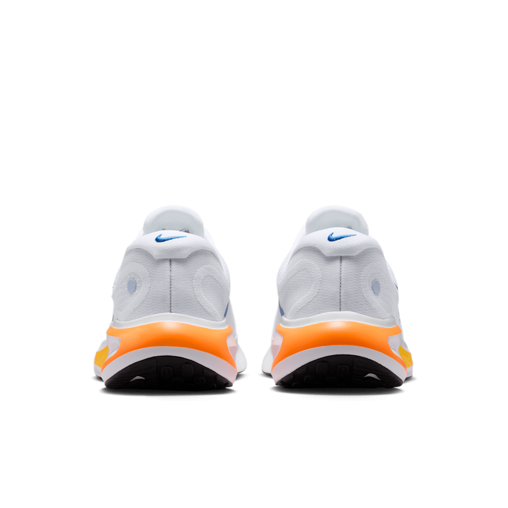 Tenis para correr para hombre en blanco · FN0228-111 - vista 6