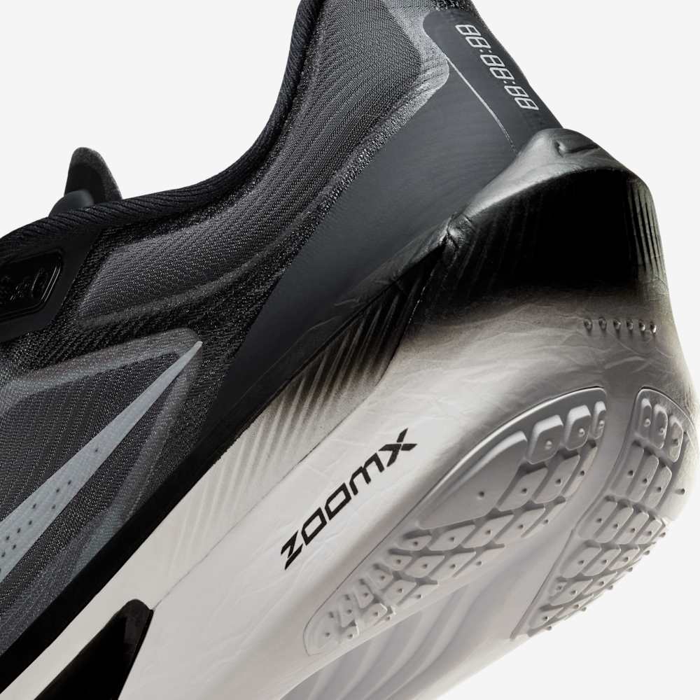Tenis para correr para mujer en negro · FN8455-001 - vista 8