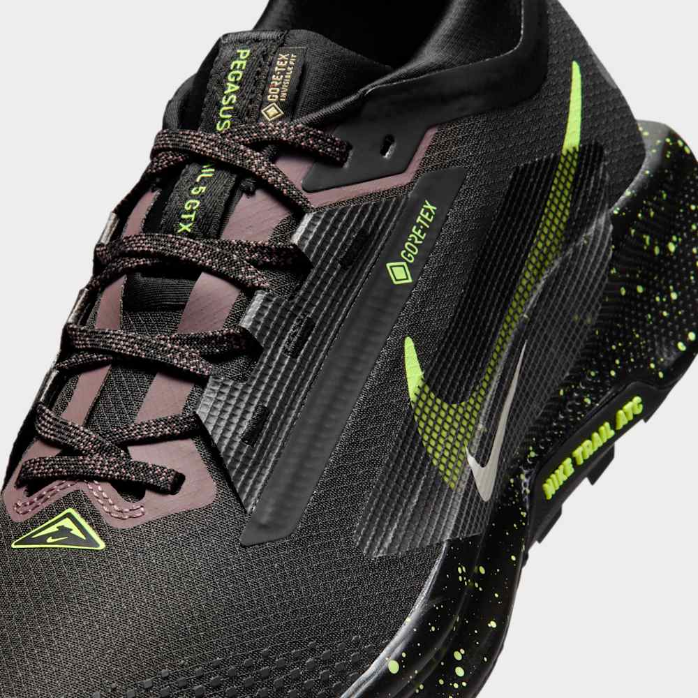 Tenis para correr para hombre en negro · FQ0908-014 - vista 7