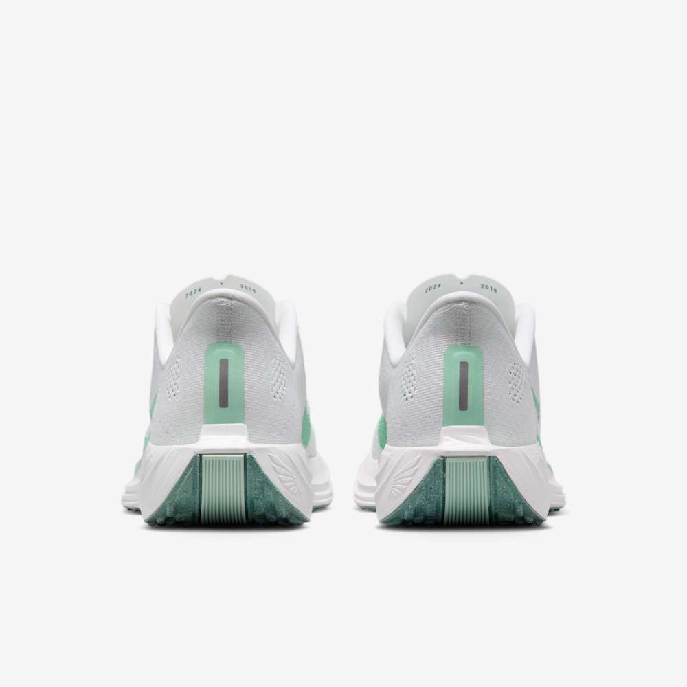 Tenis para correr para mujer en blanco · FQ7261-103 - vista 6
