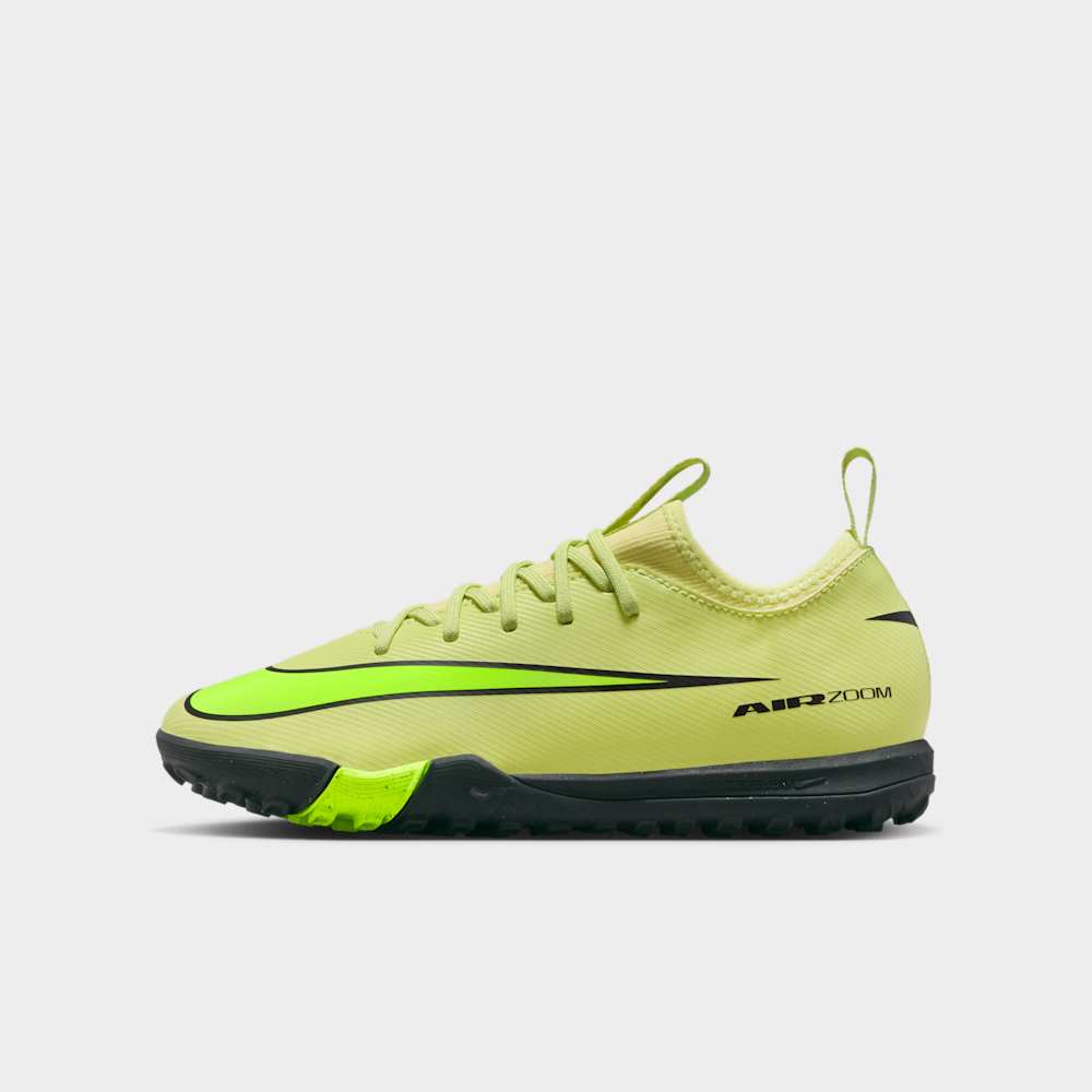Guayos de fútbol para niño en verde · FQ8284-300 - vista 1