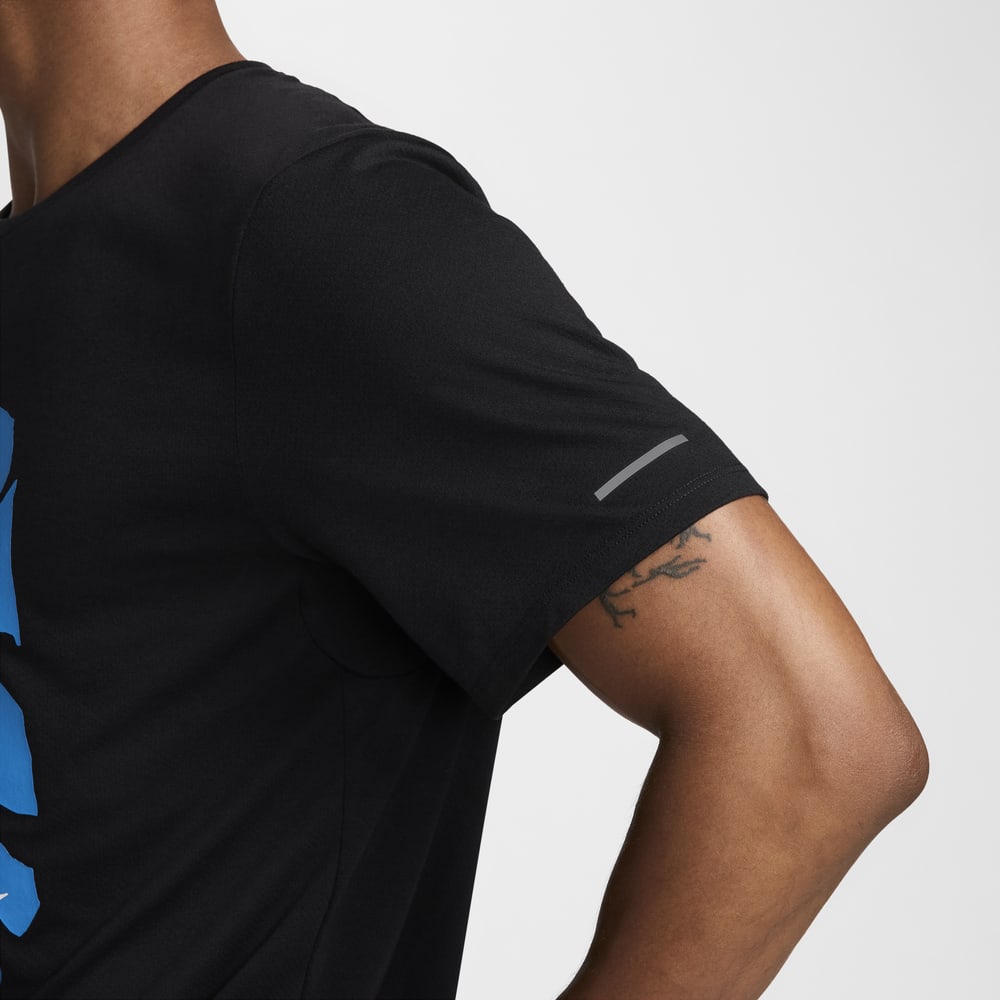 Camisetas y esqueletos para correr para hombre en negro · FZ1080-010 - vista 6