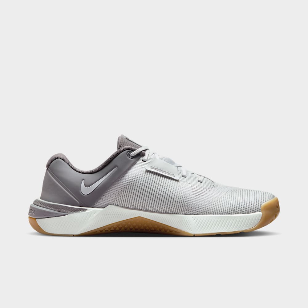 Tenis para entrenamiento para hombre en gris · HJ1875-010 - vista 3