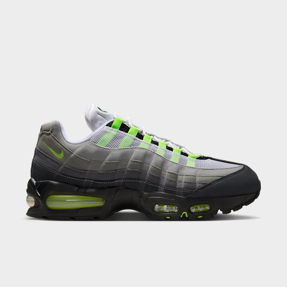Tenis casual para hombre en negro · HM4740-001 - vista 3