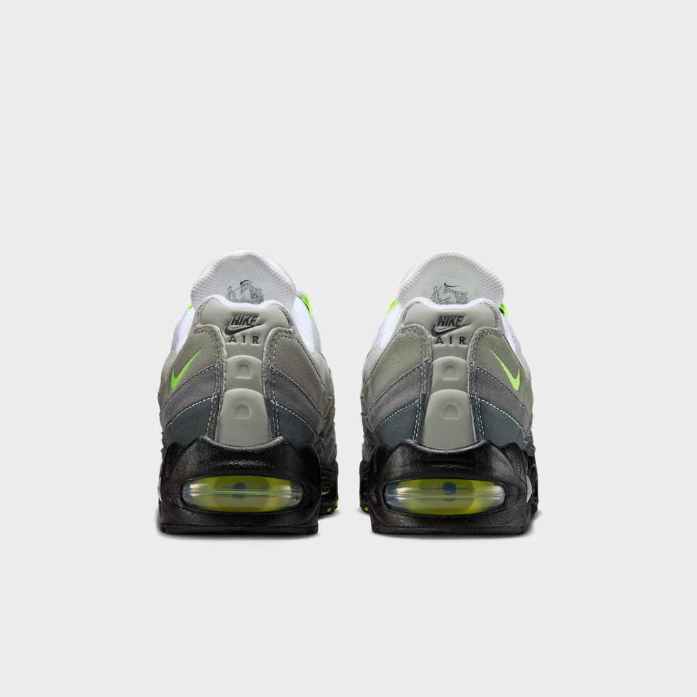 Tenis casual para hombre en negro · HM4740-001 - vista 6