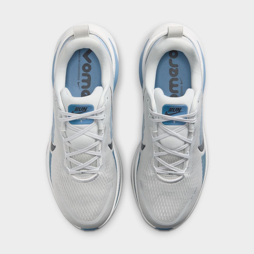 Tenis para correr para hombre en gris · HM6803-015 - vista 4