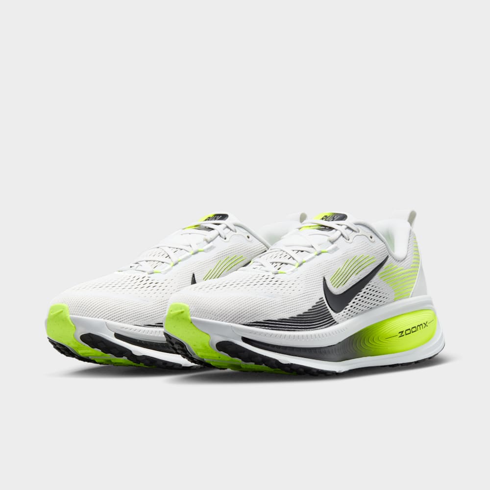 Tenis para correr para hombre en gris · HM6803-021 - vista 5