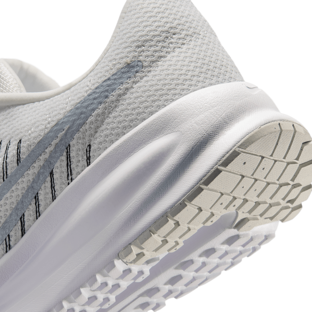 Tenis para correr para hombre en blanco · HM9594-122 - vista 8