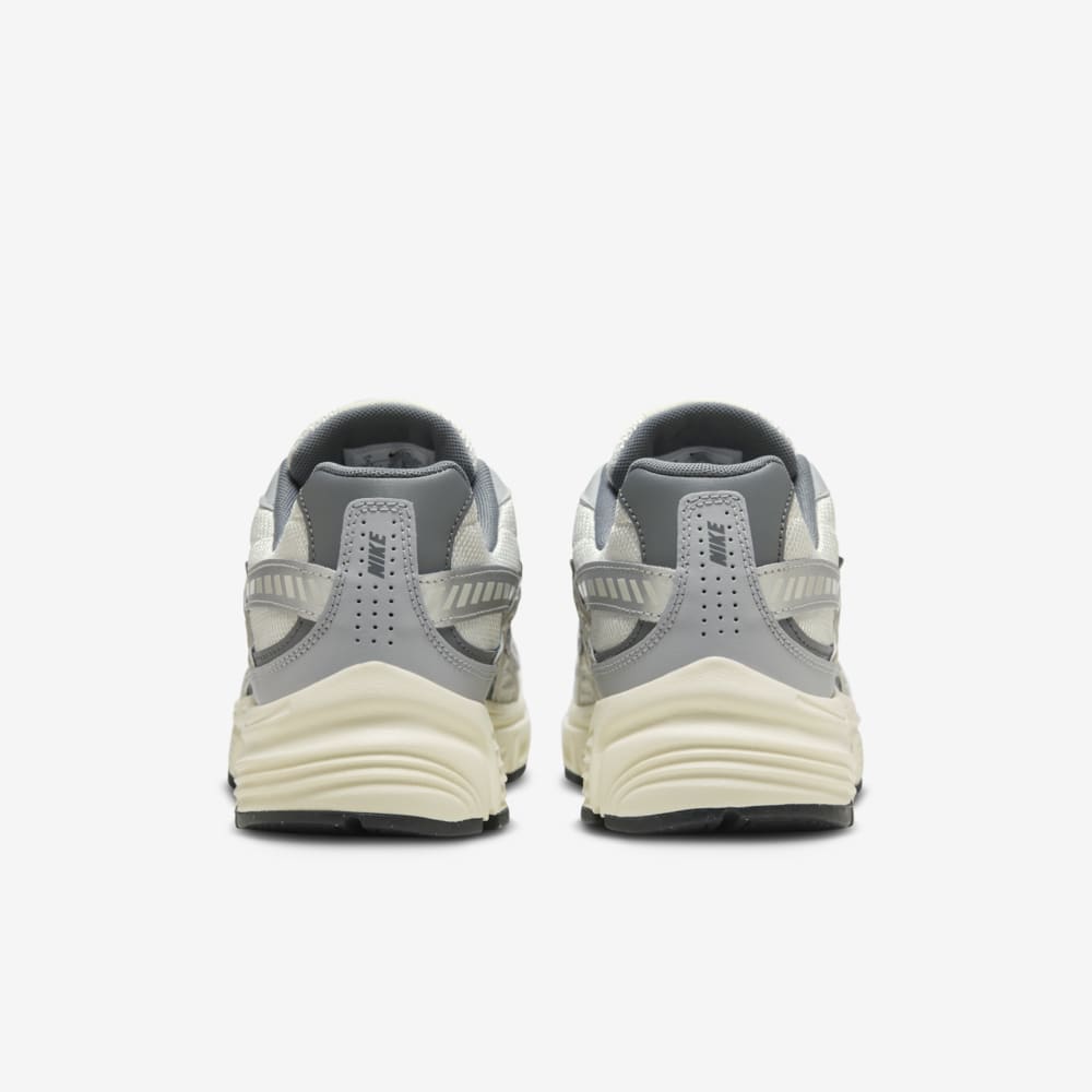 Tenis casual para hombre en gris · HQ1179-001 - vista 6