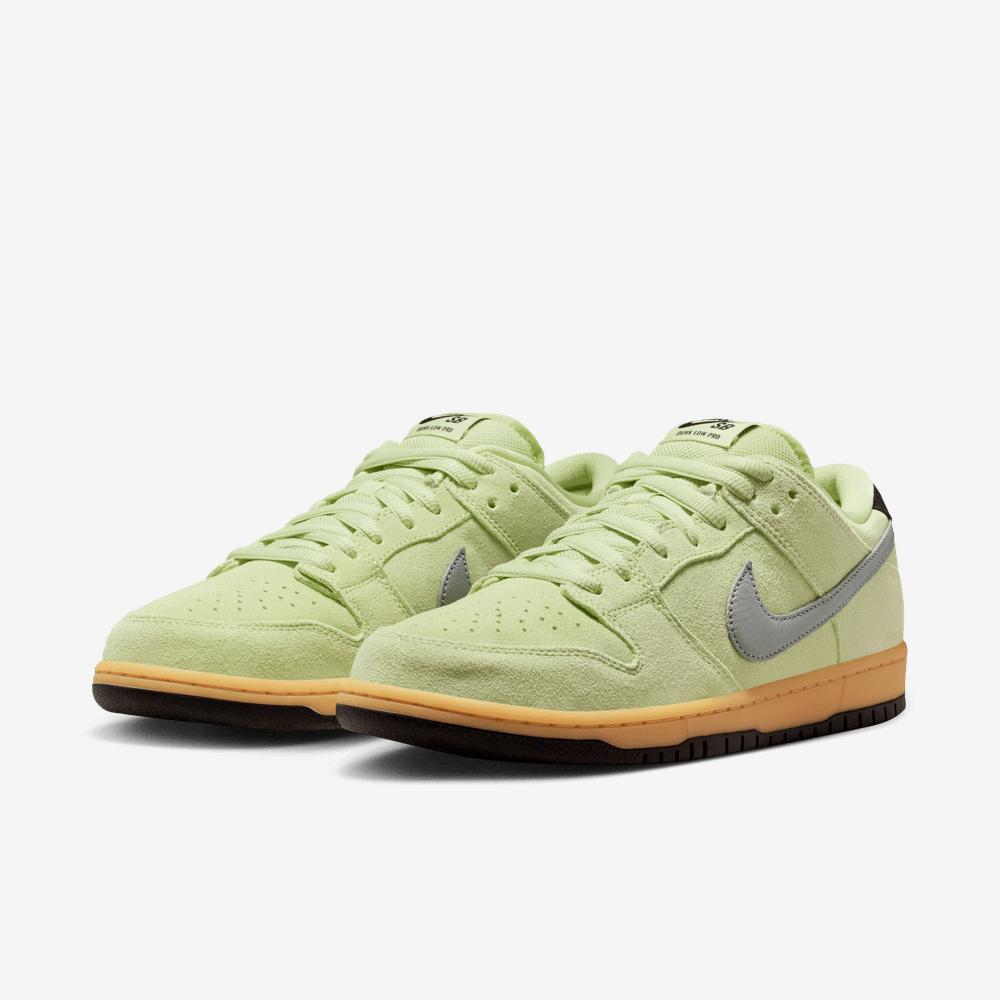 Tenis casual para hombre en verde · HQ1626-300 - vista 5
