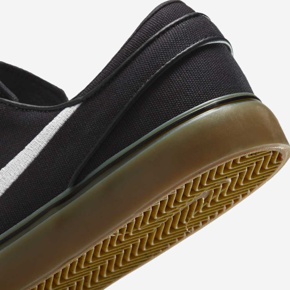 Tenis casual para hombre en negro · HQ1655-001 - vista 8