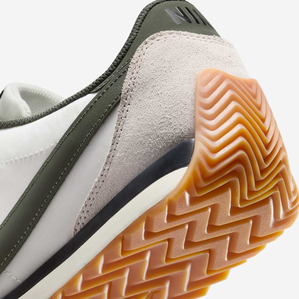 Tenis casual para hombre en gris · HQ2052-002 - vista 8