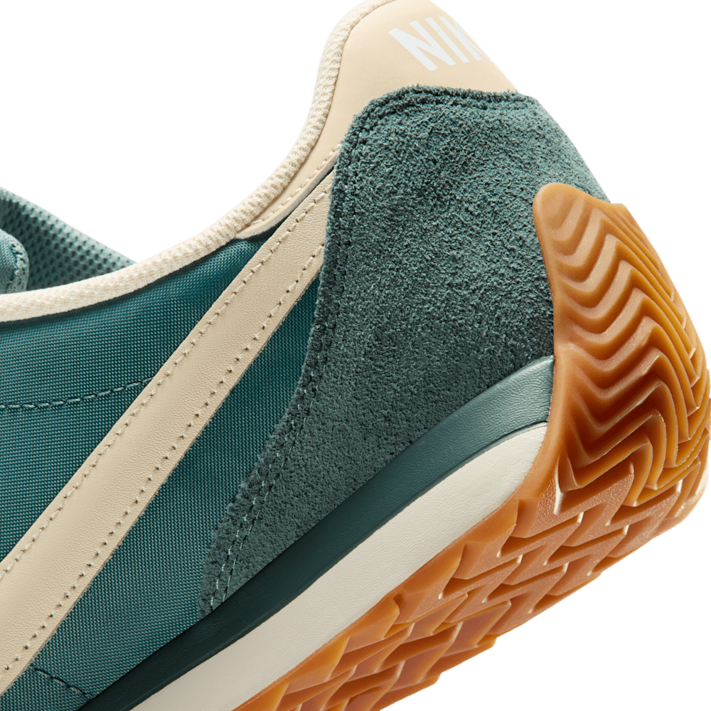 Tenis casual para hombre en gris · HQ2052-302 - vista 8