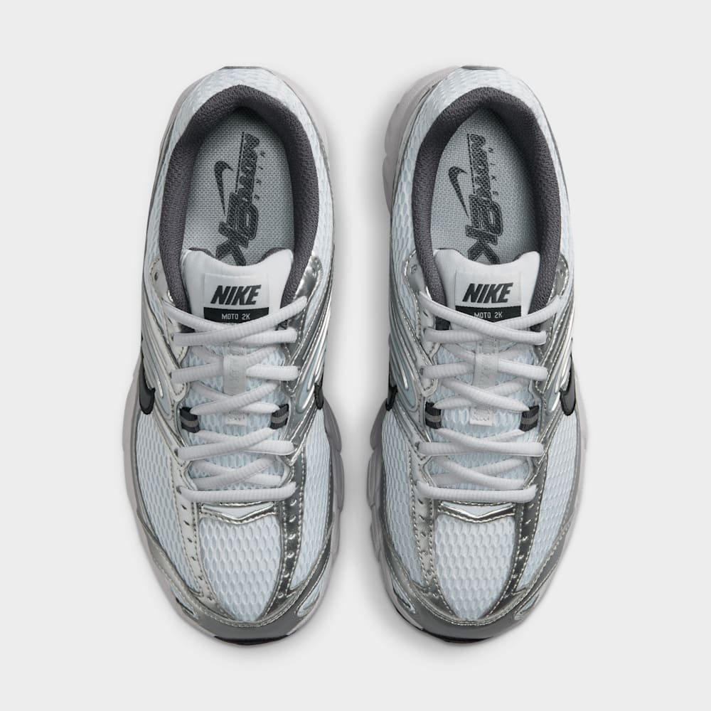 Tenis casual para mujer en gris · HQ2056-013 - vista 4