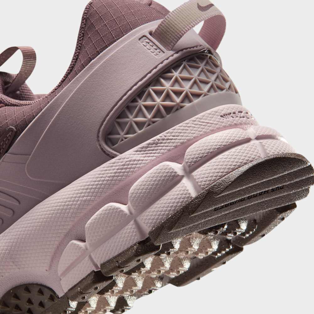 Tenis casual para mujer en morado · HQ2181-501 - vista 8