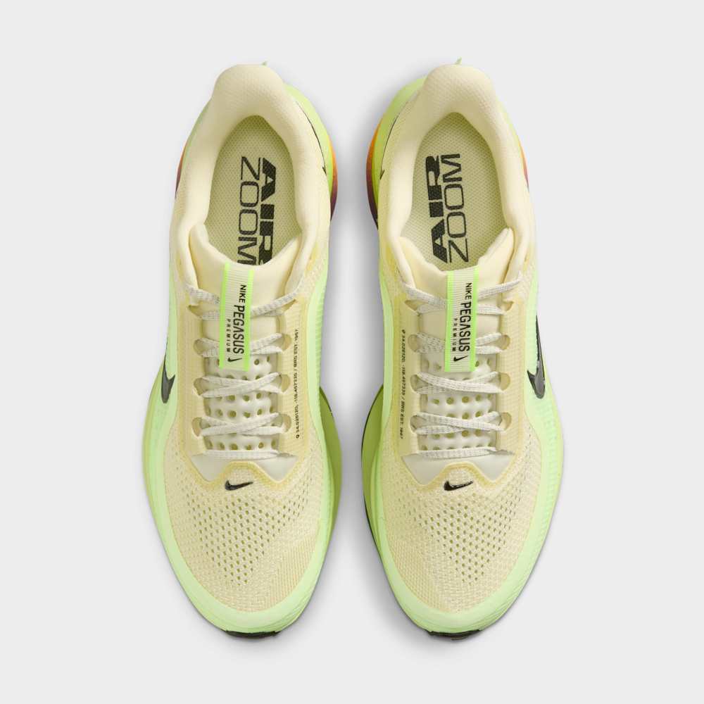 Tenis para correr para hombre en marrón · HQ2592-701 - vista 4