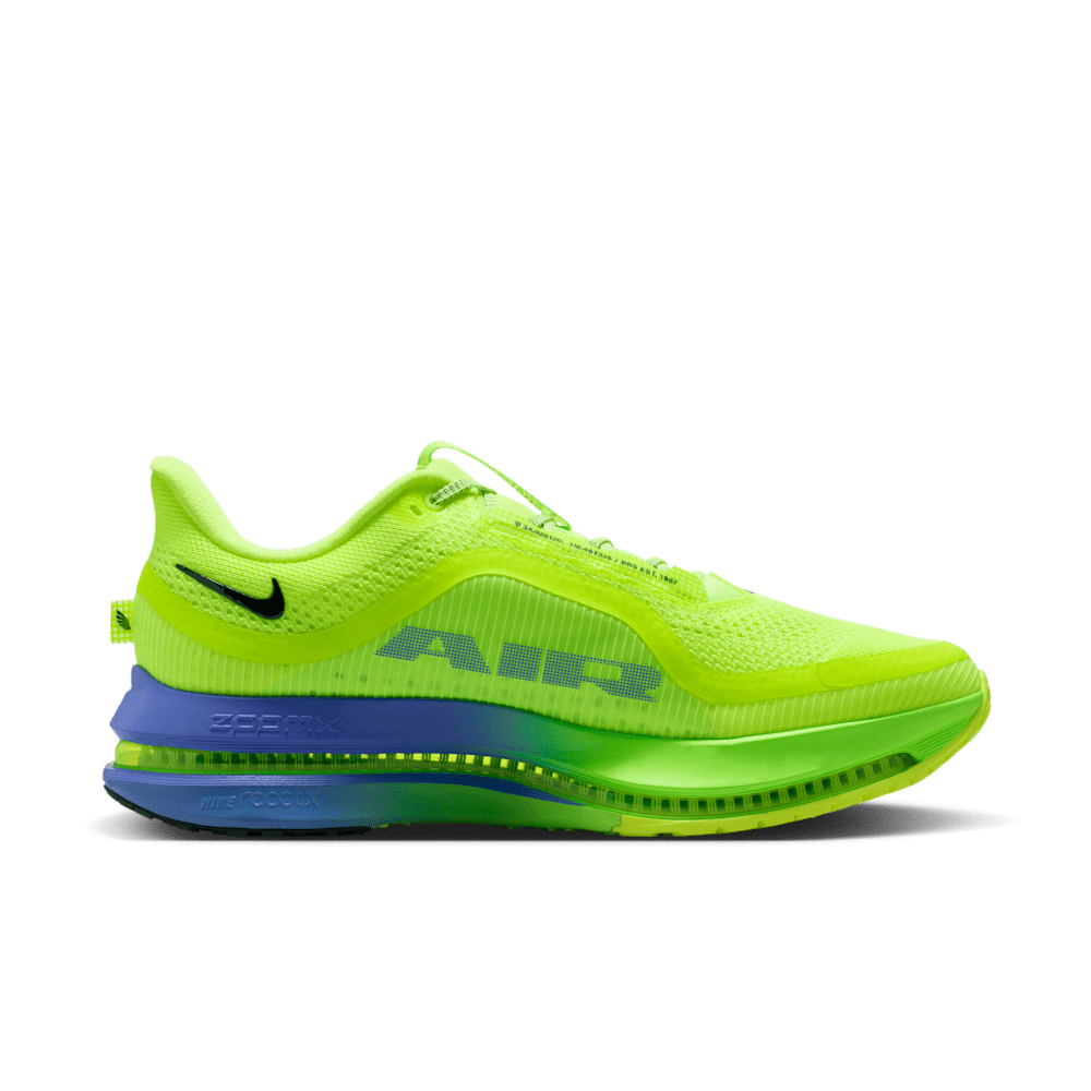 Tenis para correr para hombre en amarillo · HQ2592-702 - vista 3