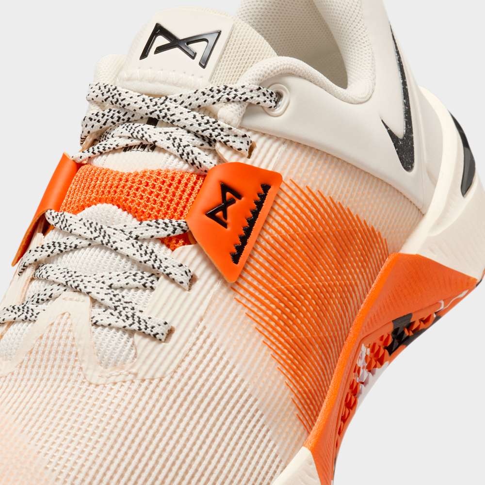 Tenis para entrenamiento para mujer en marrón · HQ2620-002 - vista 7