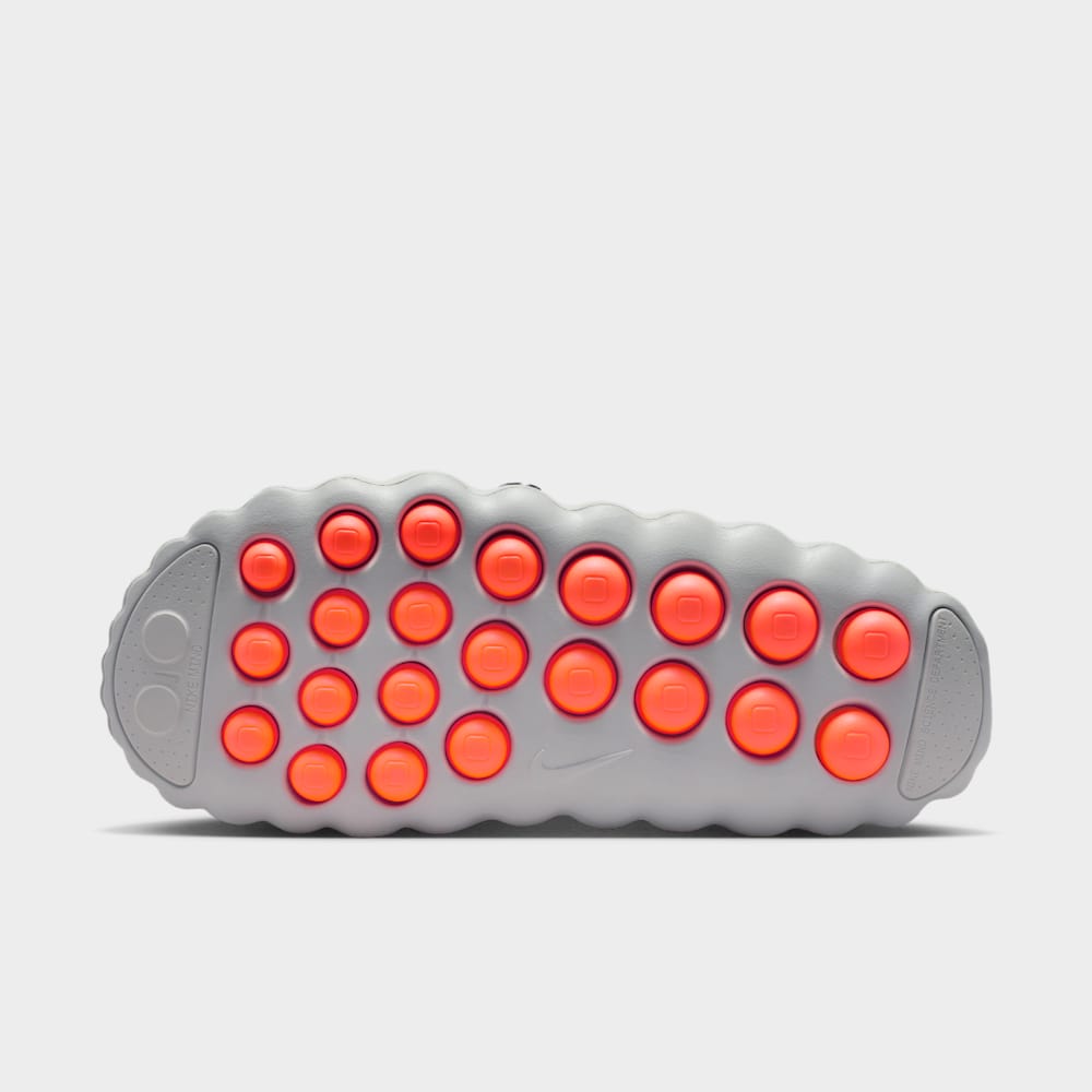 Sandalias y Chanclas de básquetbol para mujer en gris · HQ4309-003 - vista 3