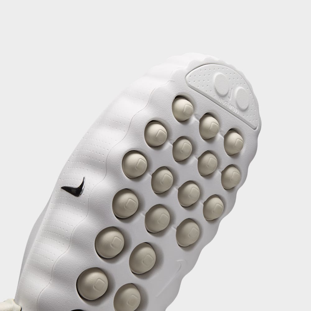 Sandalias y Chanclas de básquetbol para mujer en blanco · HQ4309-101 - vista 6