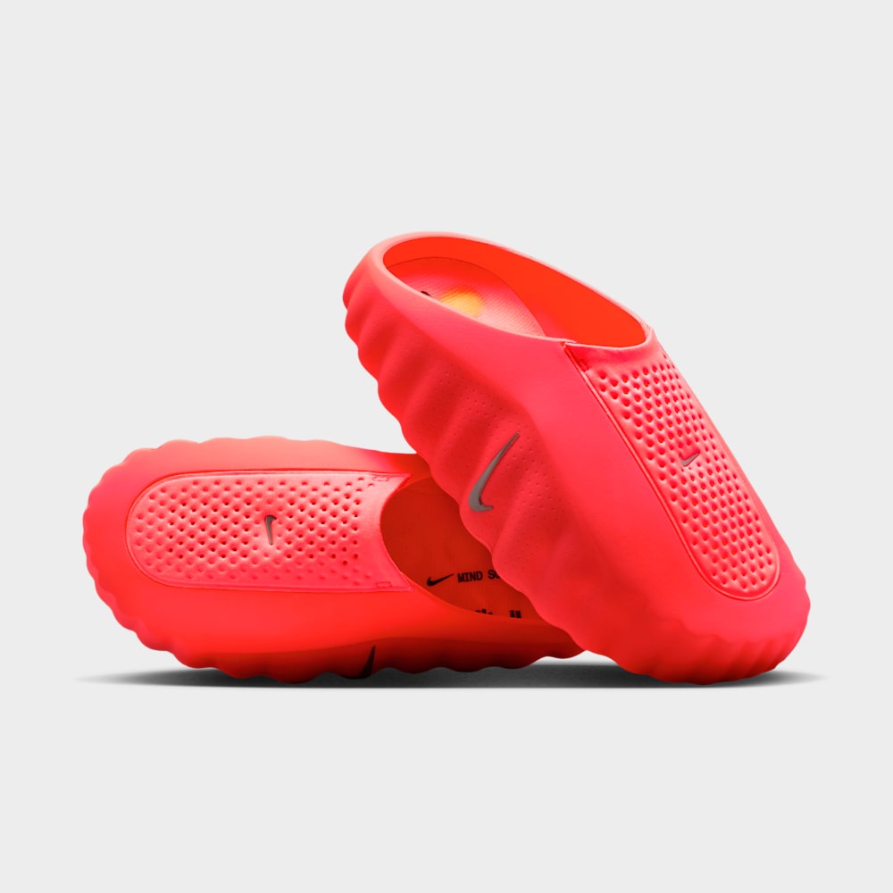 Sandalias y Chanclas de básquetbol para mujer en rojo · HQ4309-600 - vista 1