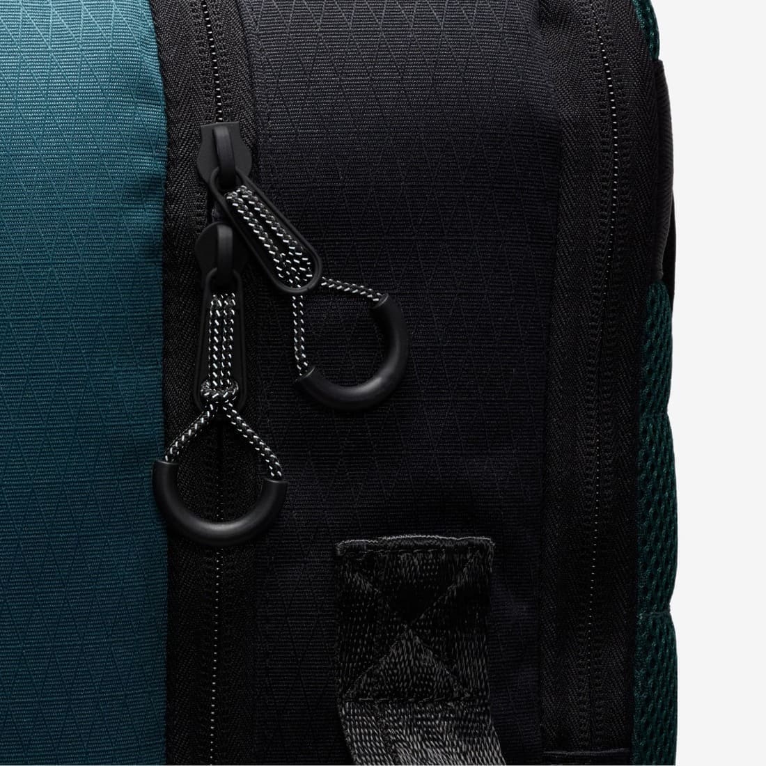 Bolsos y Mochilas para hombre en verde · HQ7229-366 - vista 4