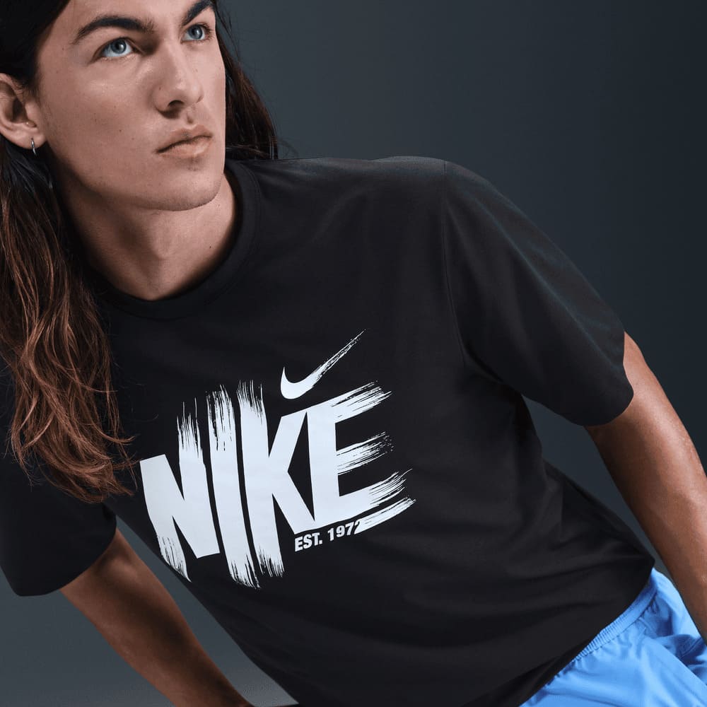 Camisetas y esqueletos para entrenamiento para hombre en negro · HV0381-010 - vista 3