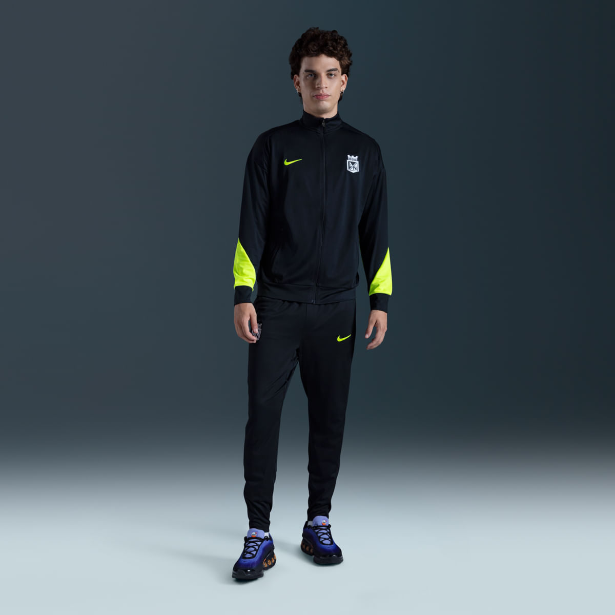 Chaquetas de fútbol para hombre en negro · HV3748-010 - vista 4