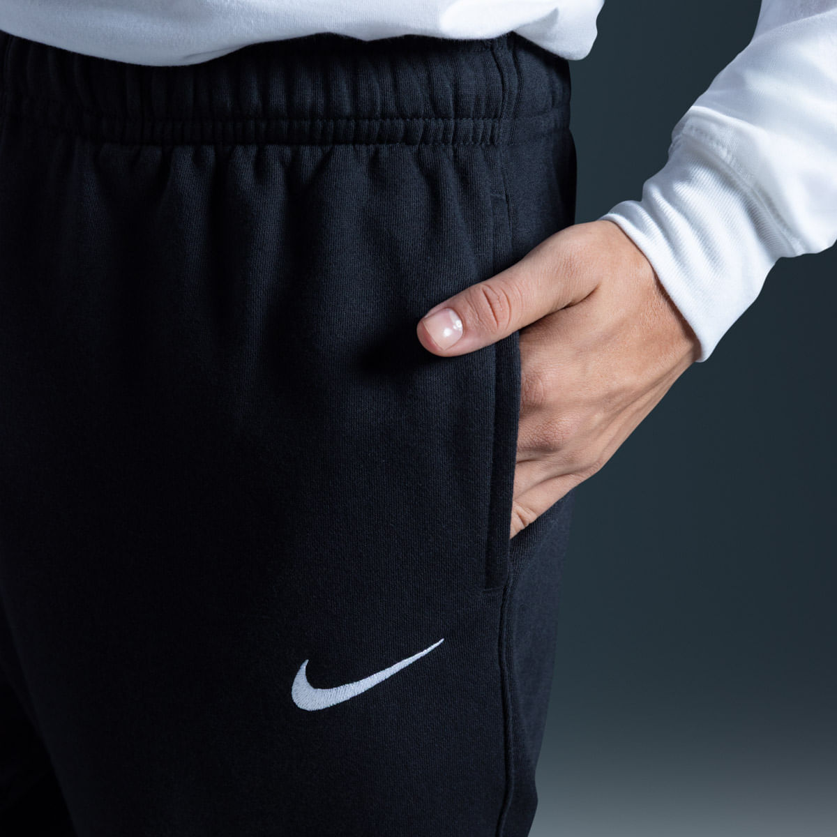 Pantalones y Joggers casual para hombre en negro · HV3907-010 - vista 2