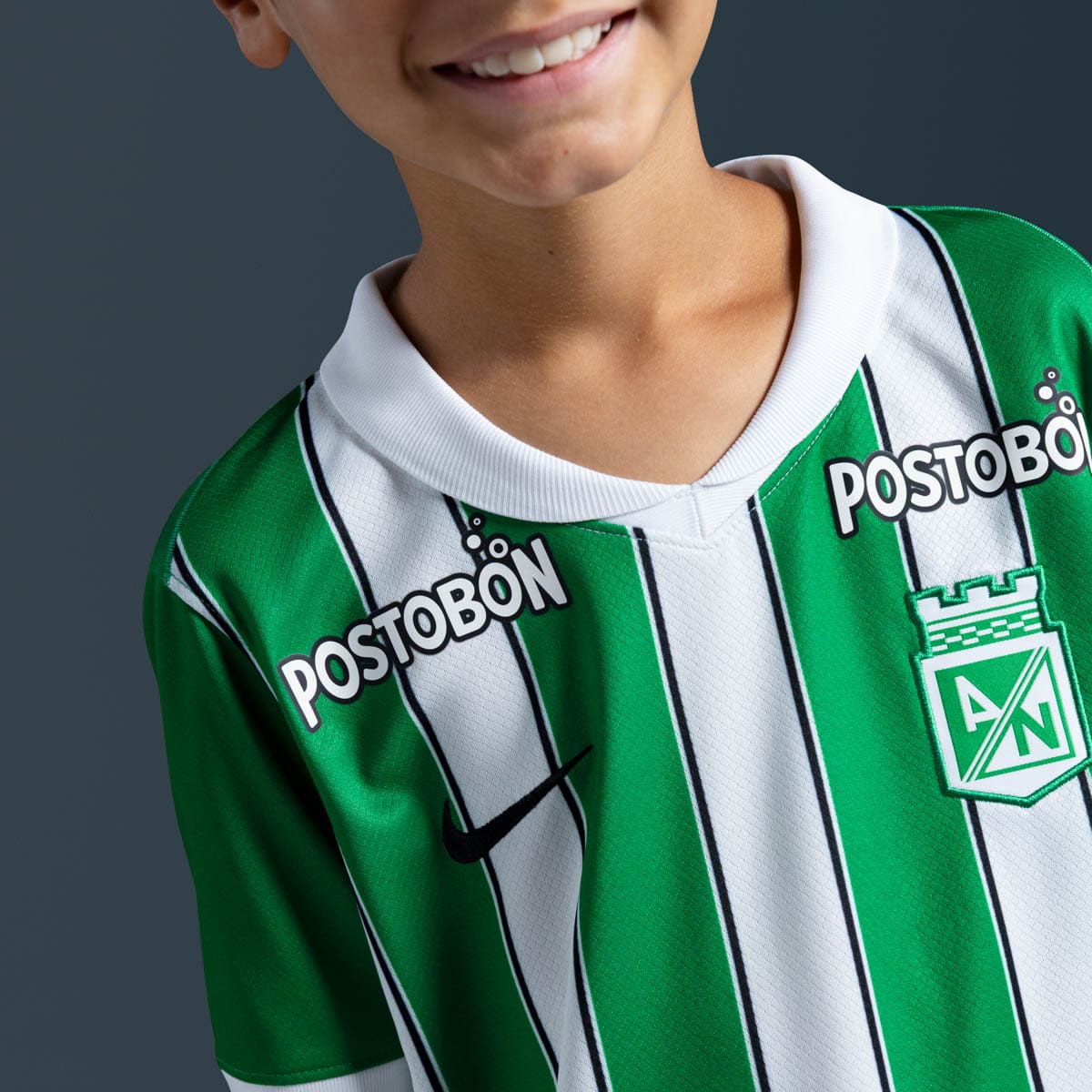 Camisetas y esqueletos de fútbol para niño en verde · HV3945-300 - vista 3