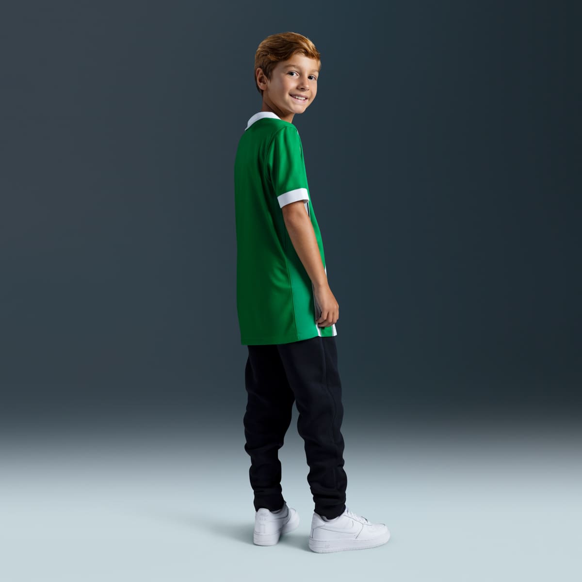 Camisetas y esqueletos de fútbol para niño en verde · HV3945-300 - vista 5
