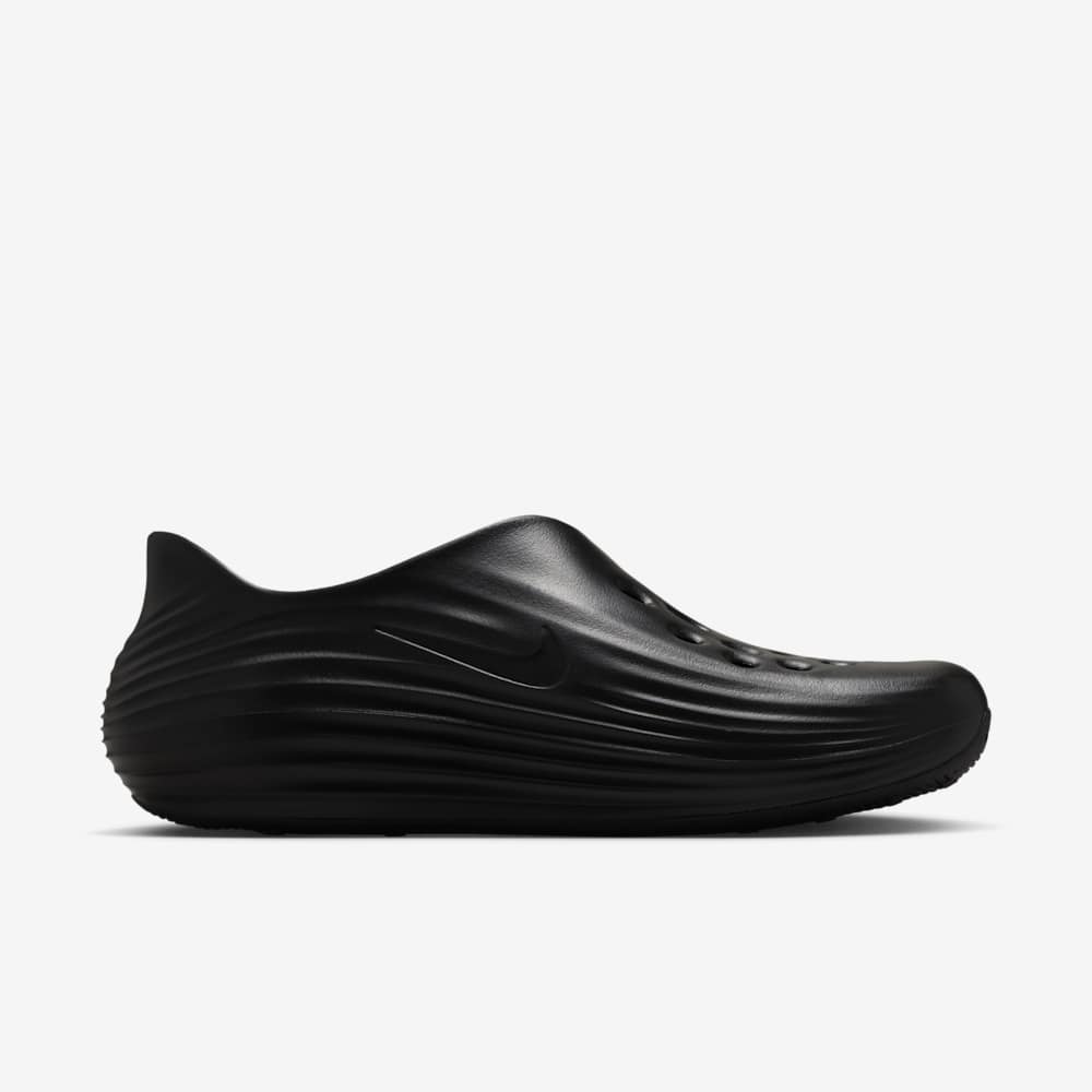 Tenis casual para hombre en negro · HV5060-001 - vista 3