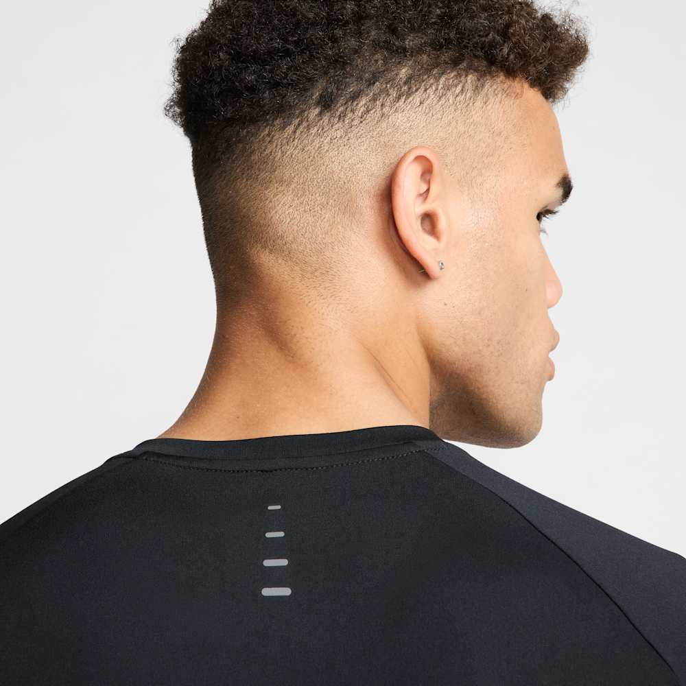 Camisetas y esqueletos para correr para hombre en negro · HV5203-010 - vista 6
